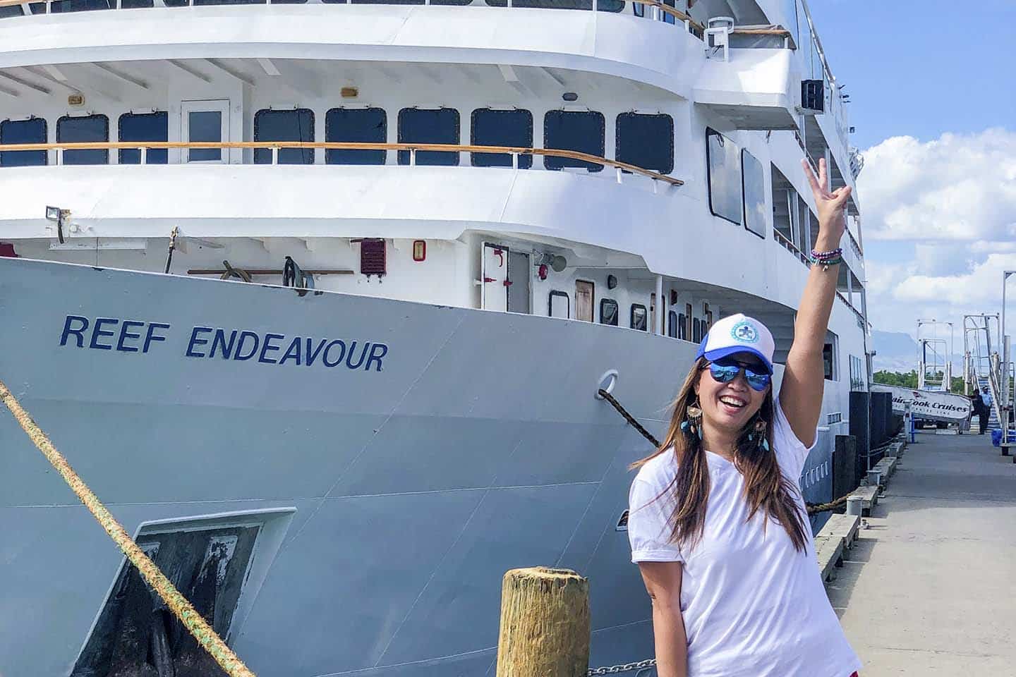 Captain Cook Cruises Reef Endeavour