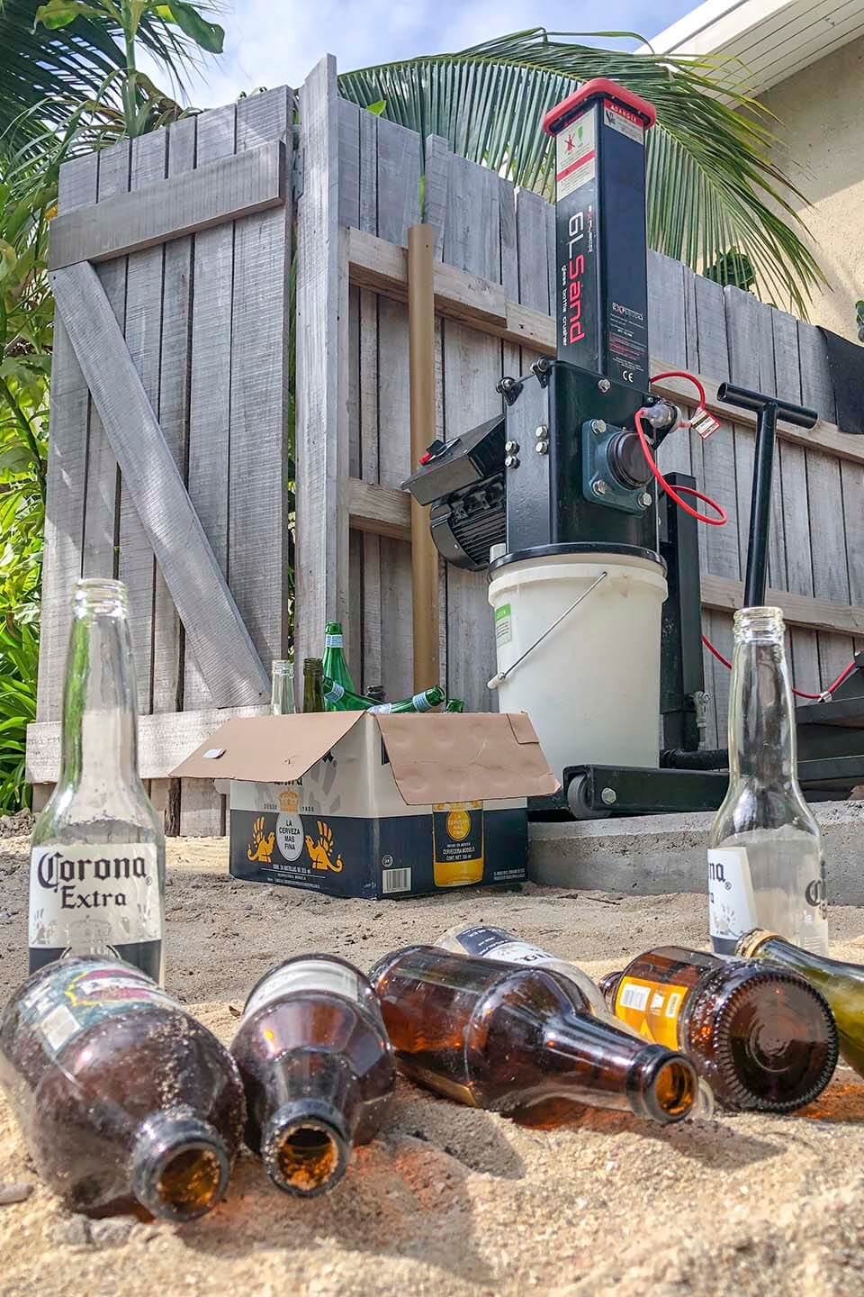 Eco Resort in Fiji crushes Glass bottles into sand