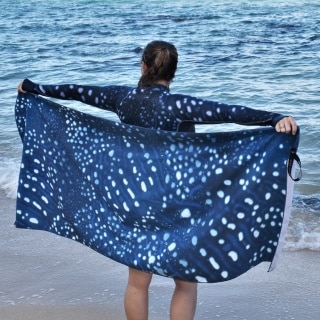 Nudi Wear Whale shark towel