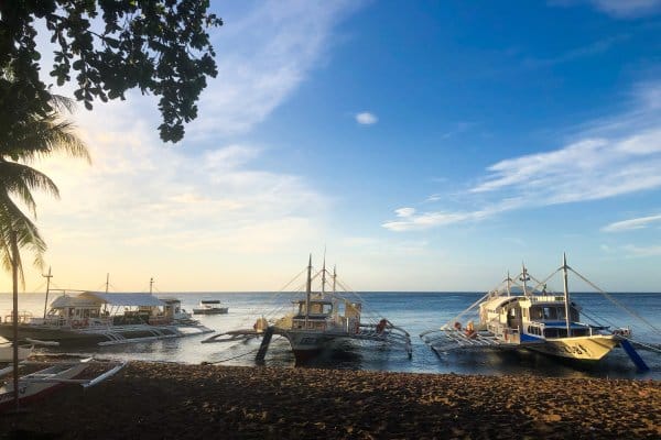 beach front at Aivy Maes Divers Resort