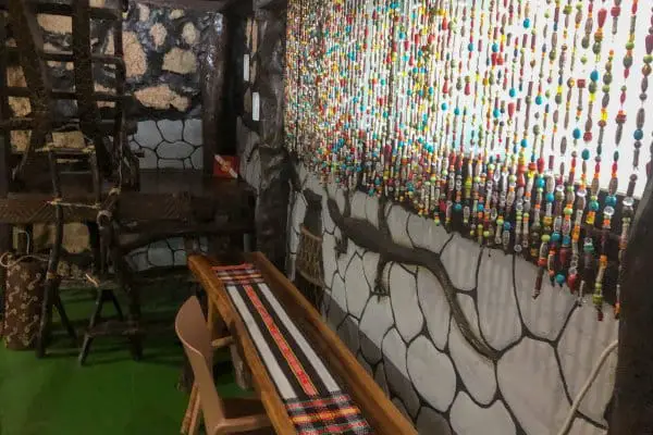 Bontoc Anilao Guesthouse Room