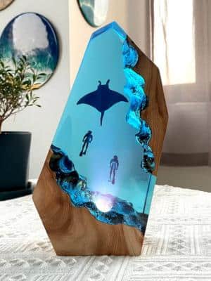 Manta Rays Couple divers Night light from ResinArtYPCShop