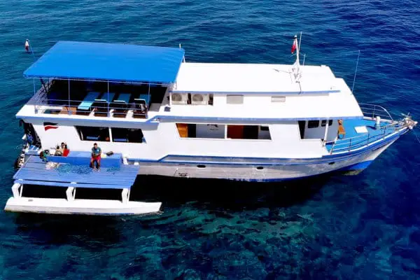 M/Y Azalea Tubbataha liveaboard 