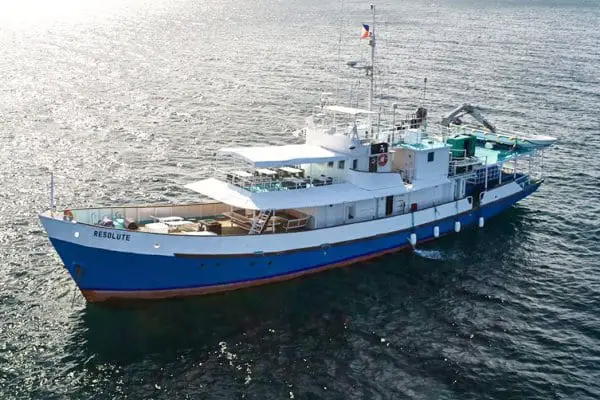 M/V Resolute Tubbataha Liveaboard Vessel