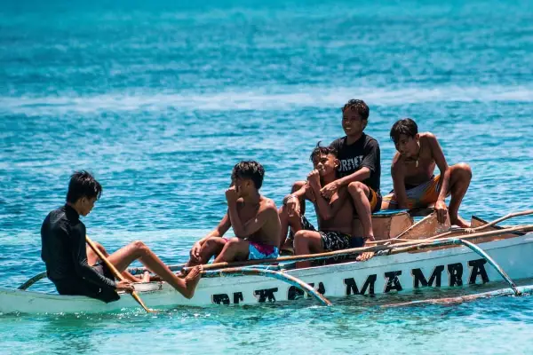 People and the Sea Malapascua